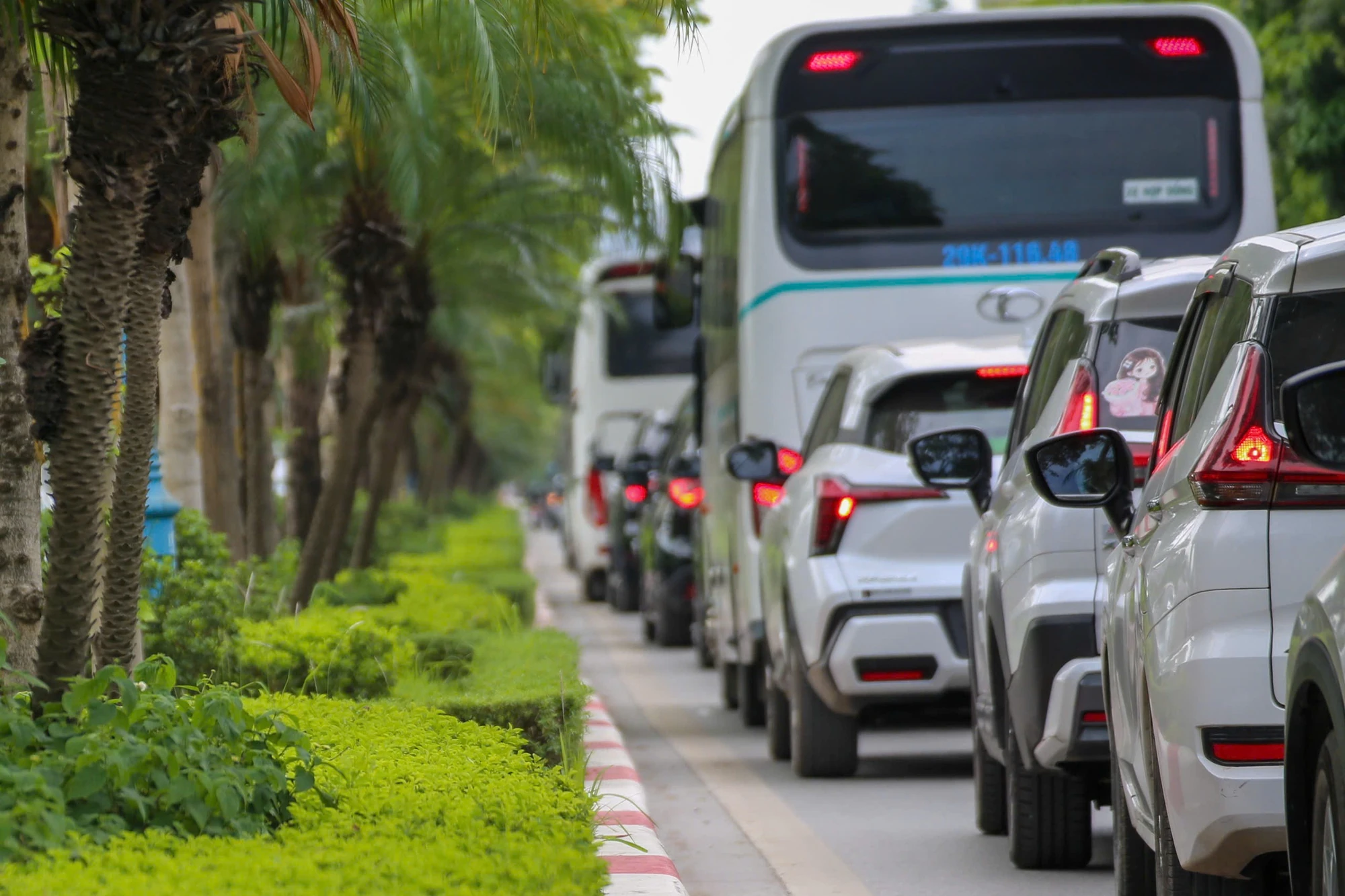 Bốn ngày nghỉ lễ: Xử phạt hơn 11.400 trường hợp vi phạm nồng độ cồn