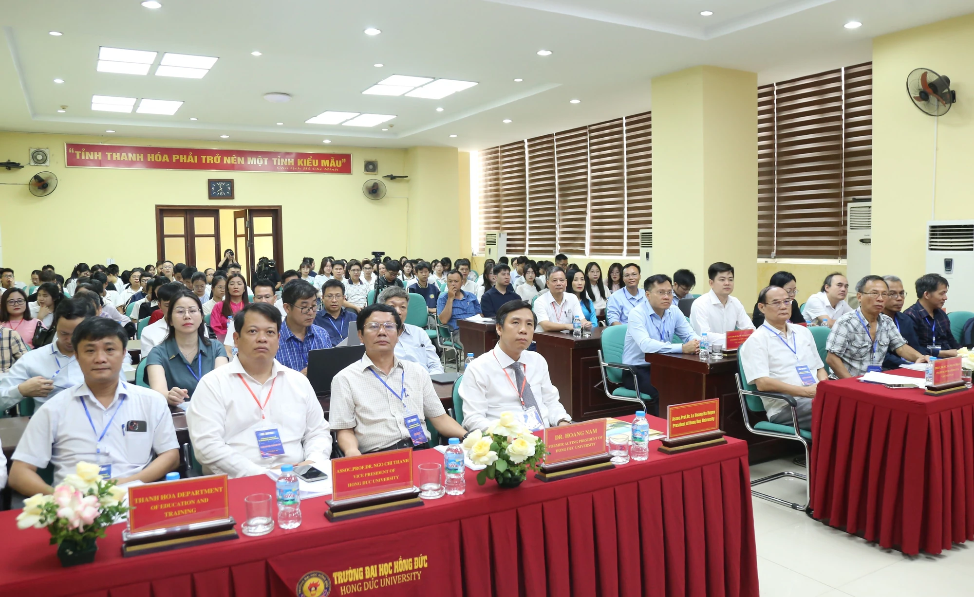 Góp phần thúc đẩy sự phát triển của Toán học và giáo dục Toán học trong bối cảnh mới