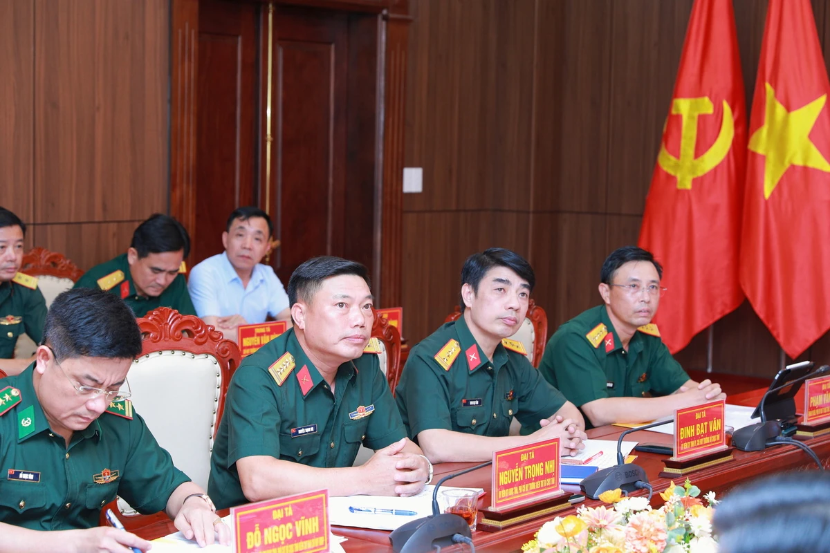 Bí thư Tỉnh ủy Lê Đức Thái: Lực lượng vũ trang tỉnh chủ động nắm chắc tình hình từ sớm, từ xa, giữ vững ổn định địa bàn