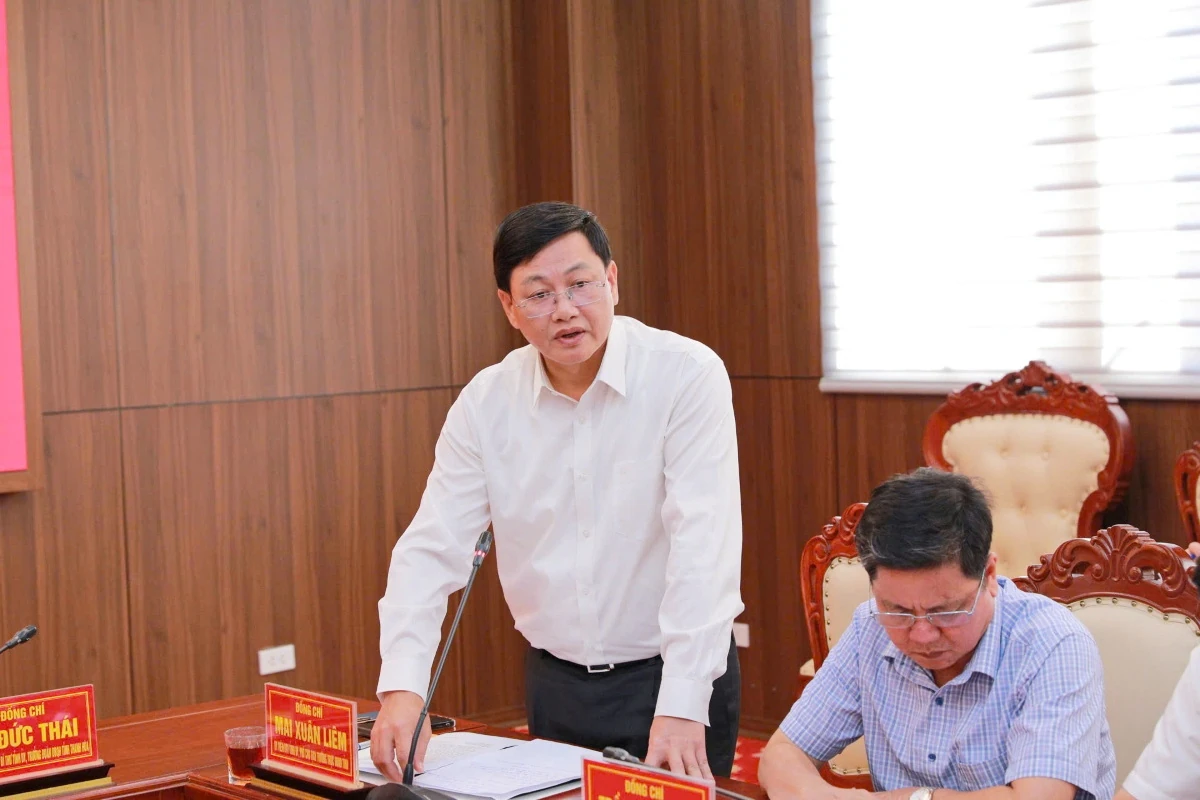 Bí thư Tỉnh ủy Lê Đức Thái: Lực lượng vũ trang tỉnh chủ động nắm chắc tình hình từ sớm, từ xa, giữ vững ổn định địa bàn
