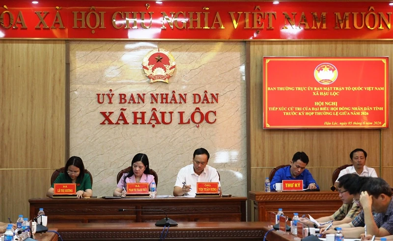 Đại biểu HĐND tỉnh tiếp xúc cử tri tại đơn vị bầu cử số 20