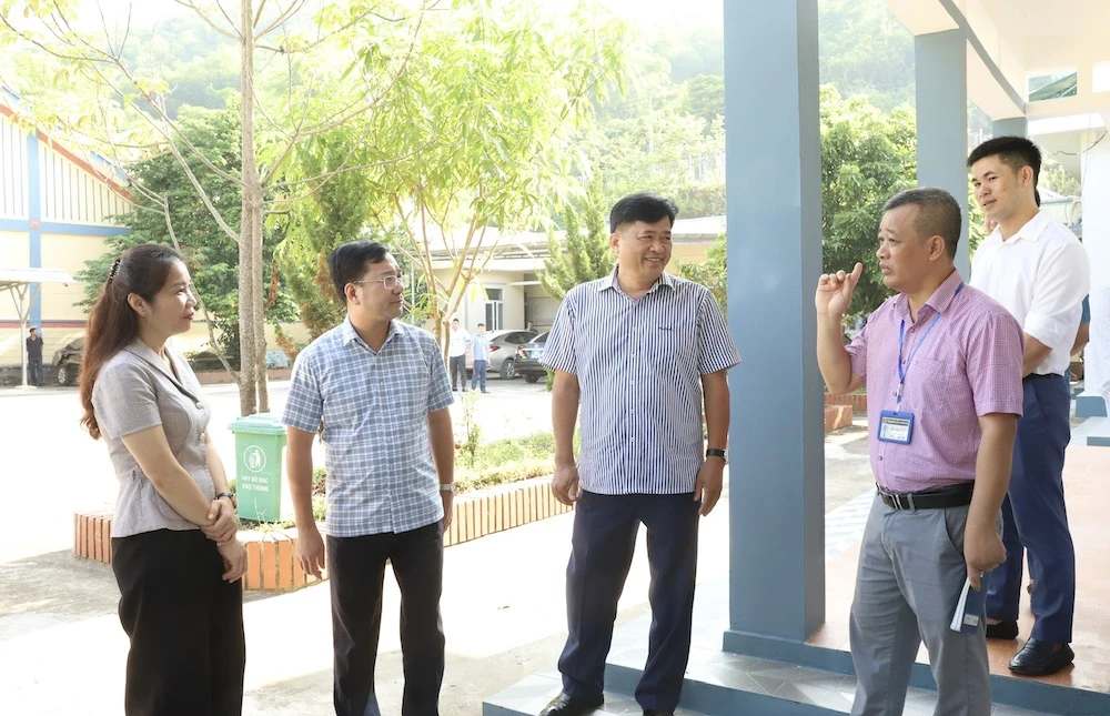 Giám sát công tác quản lý nhà nước về chất lượng khám, chữa bệnh tại xã Trung Sơn và Bệnh viện Đa khoa Quan Hóa