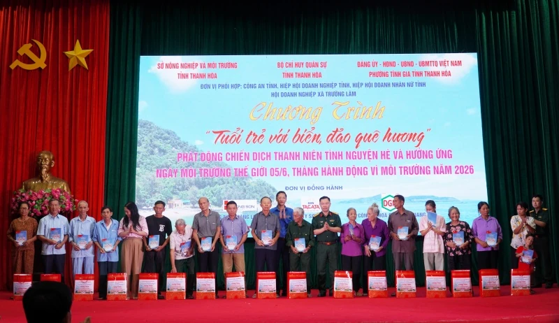 Tuổi trẻ với biển, đảo quê hương, phát động Chiến dịch Thanh niên tình nguyện hè