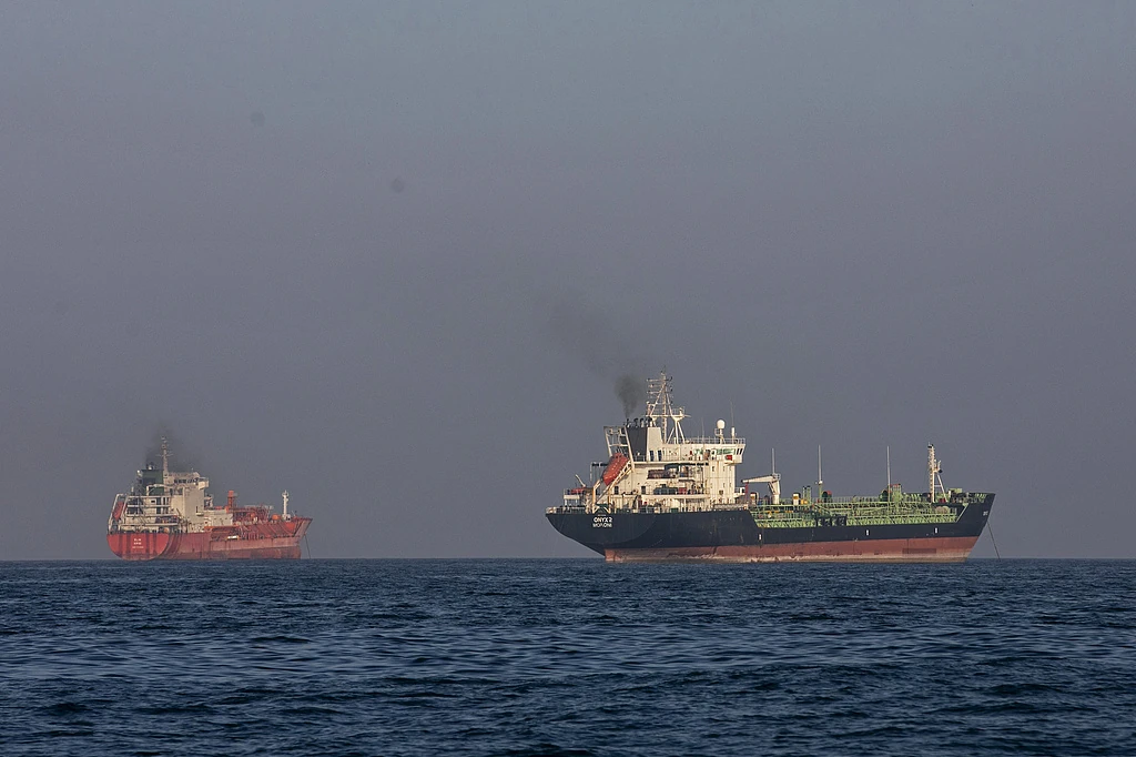 Iran mở hệ thống đăng ký cấp phép qua eo biển Hormuz