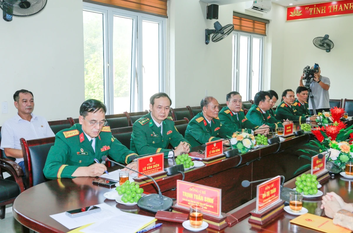 Gặp mặt đoàn đại biểu dự Đại hội đại biểu toàn quốc Hội Cựu chiến binh Việt Nam lần thứ VIII
