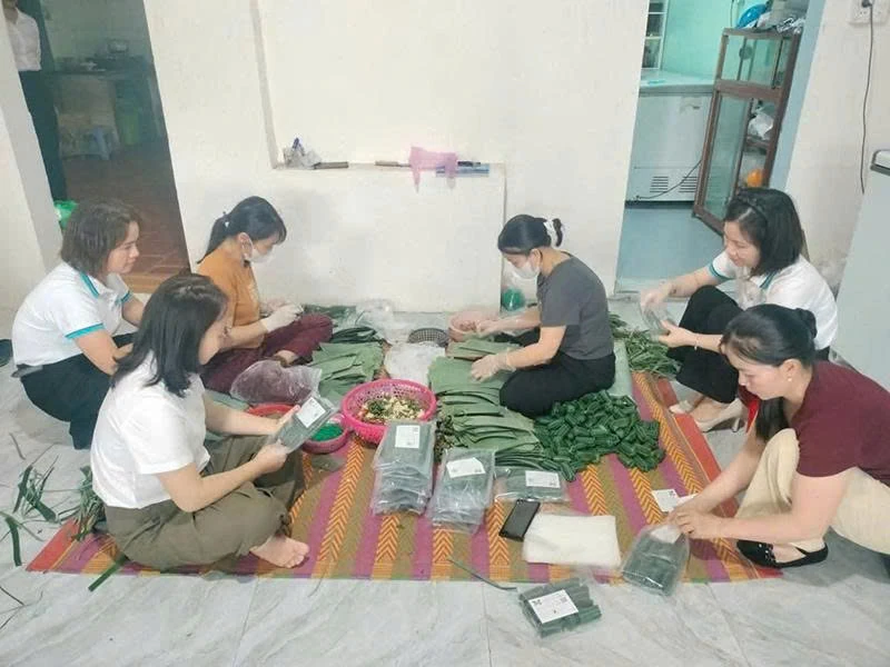 Hỗ trợ phụ nữ phát triển kinh tế gắn với xây dựng sản phẩm OCOP