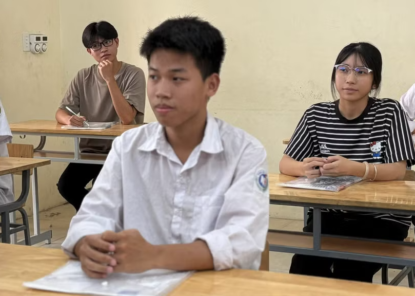 Thi tốt nghiệp THPT: Bộ GD-ĐT lần đầu tiên áp dụng cách chấm mới với môn Ngữ văn