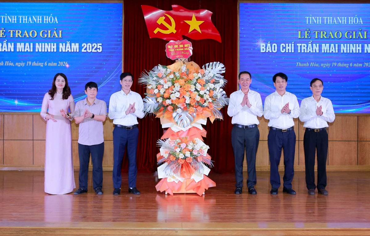Tỉnh Thanh Hóa trao Giải Báo chí Trần Mai Ninh năm 2025