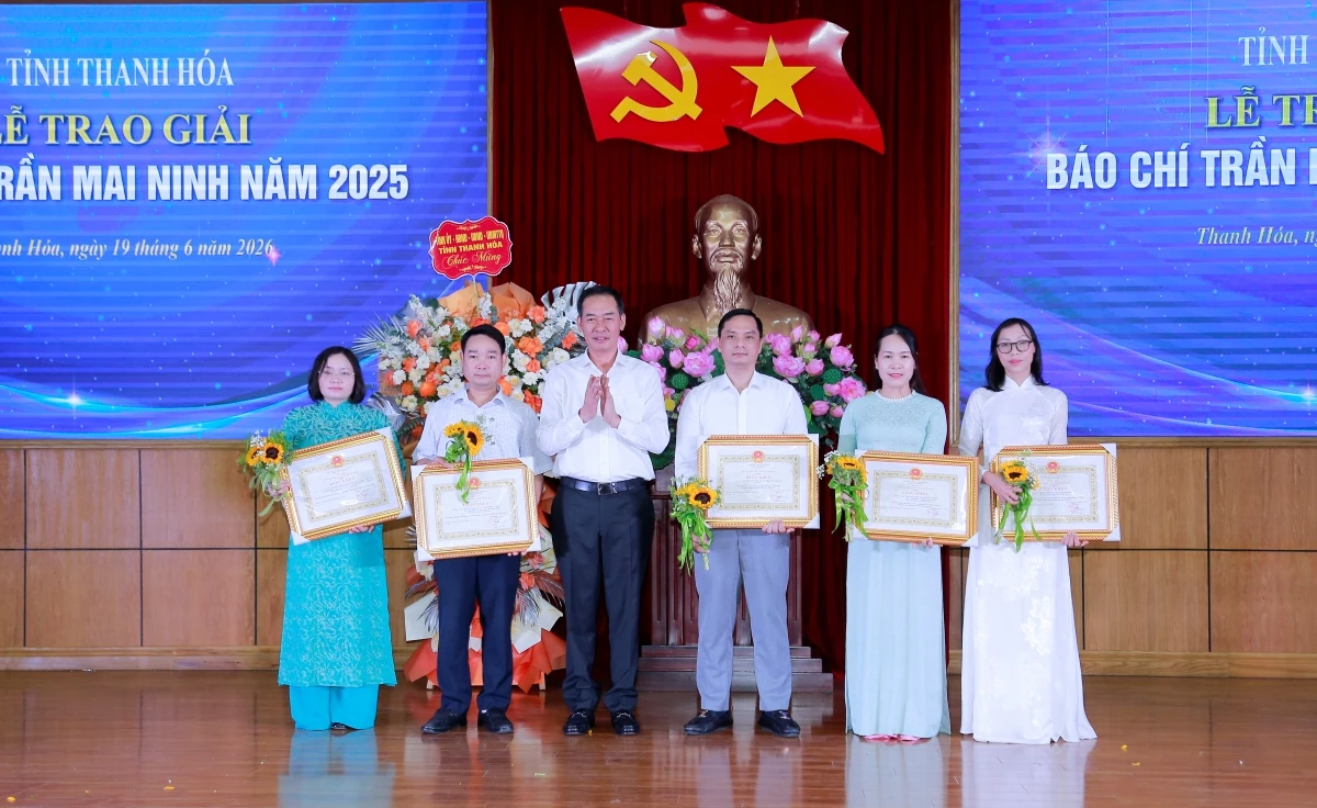 Tỉnh Thanh Hóa trao Giải Báo chí Trần Mai Ninh năm 2025