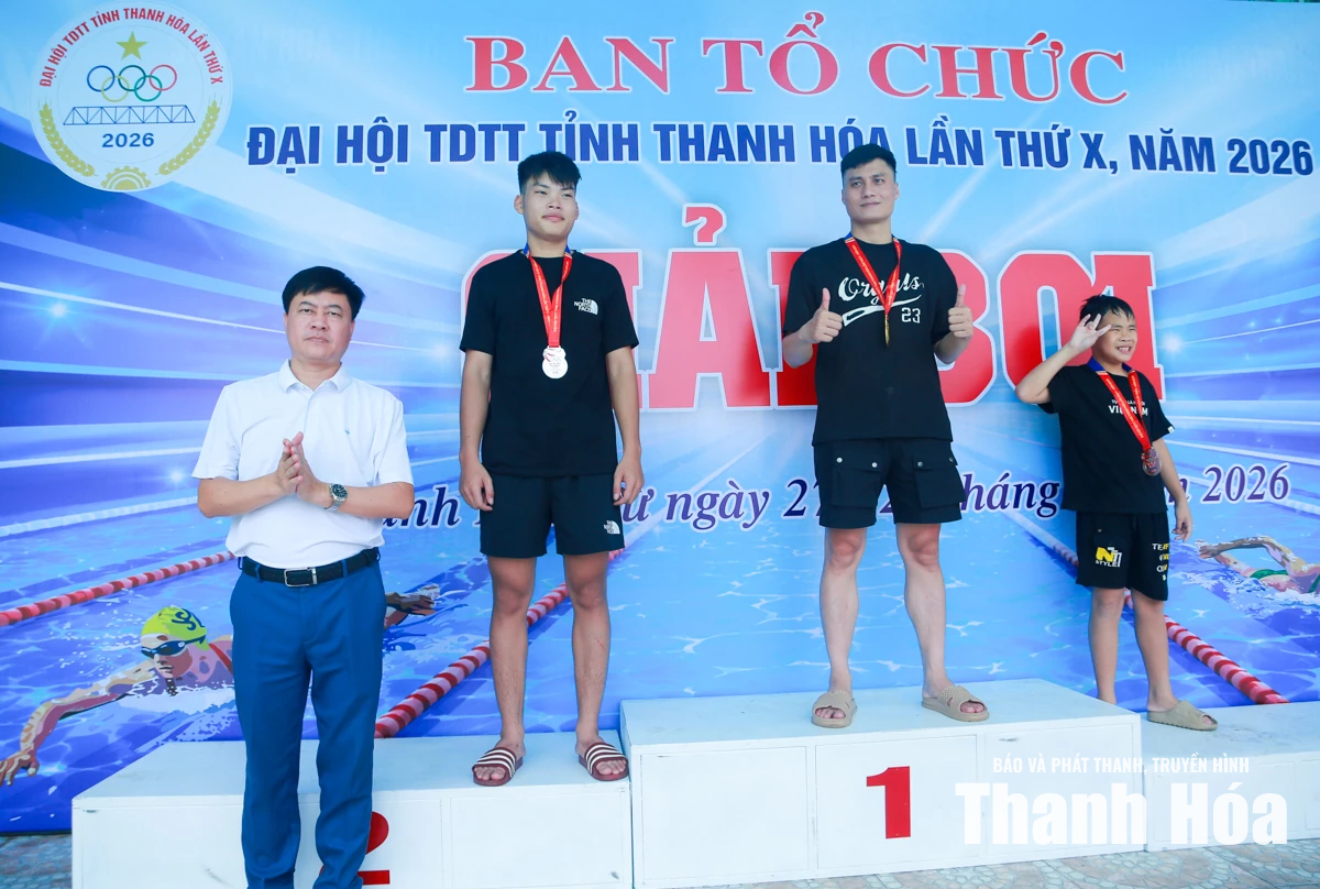 Sôi nổi giải bơi Đại hội Thể dục thể thao tỉnh Thanh Hoá lần thứ X