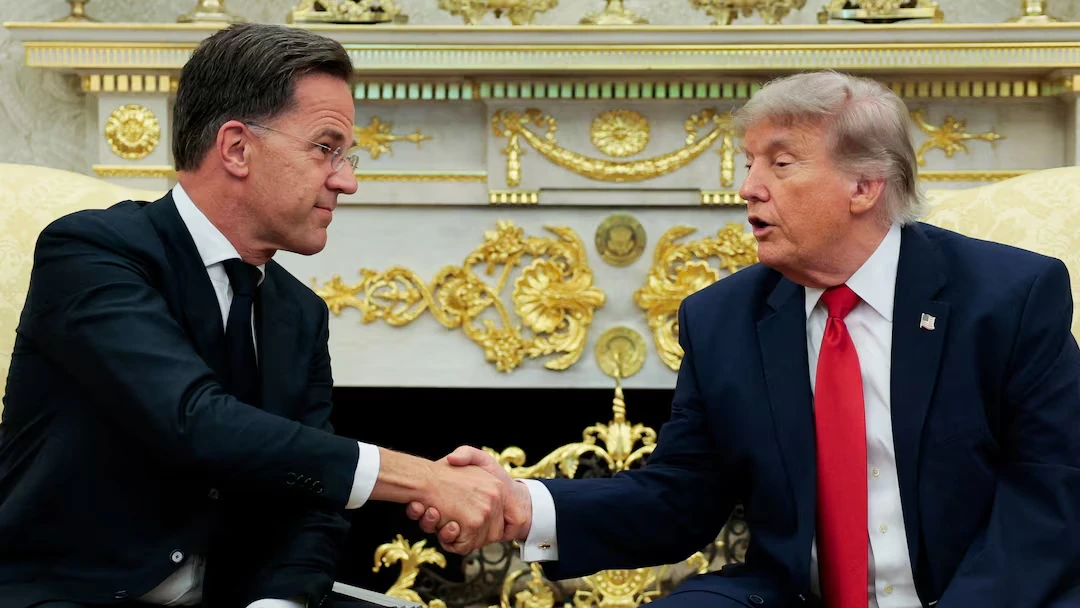NATO nỗ lực xoa dịu quan điểm của Tổng thống Mỹ Trump trước thềm thượng đỉnh