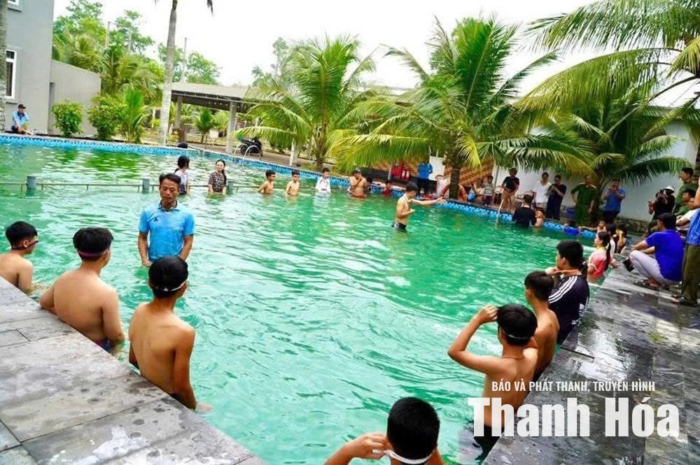 Thêm kỹ năng, bớt nỗi lo đuối nước