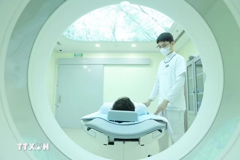 Đề xuất bảo hiểm y tế mở rộng chi trả chụp PET/CT, xét nghiệm một số loại ung thư