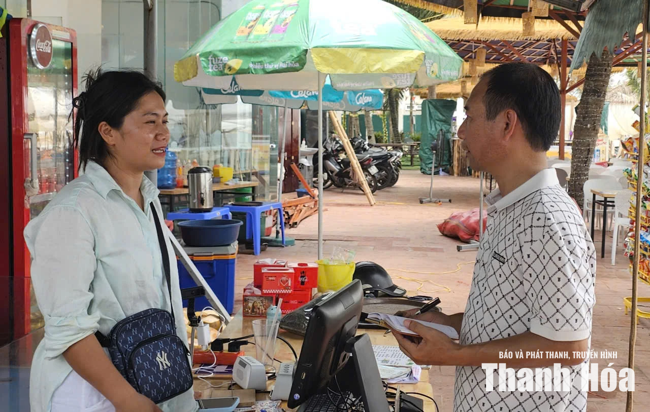Sầm Sơn nhanh chóng khắc phục sự cố nước mưa từ cống tiêu thoát tràn ra biển