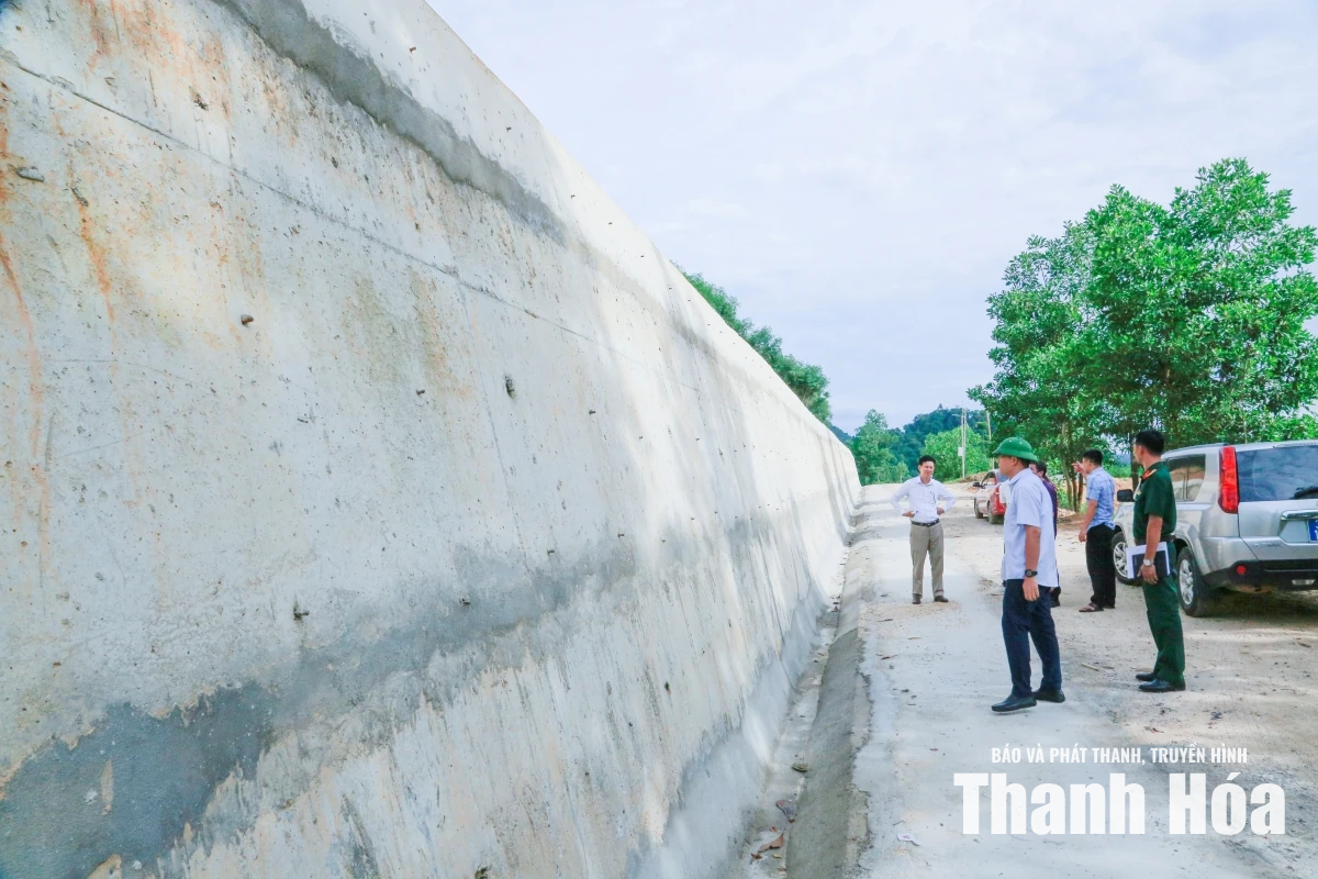 Kiểm tra công tác phòng, chống thiên tai tại 6 xã miền núi