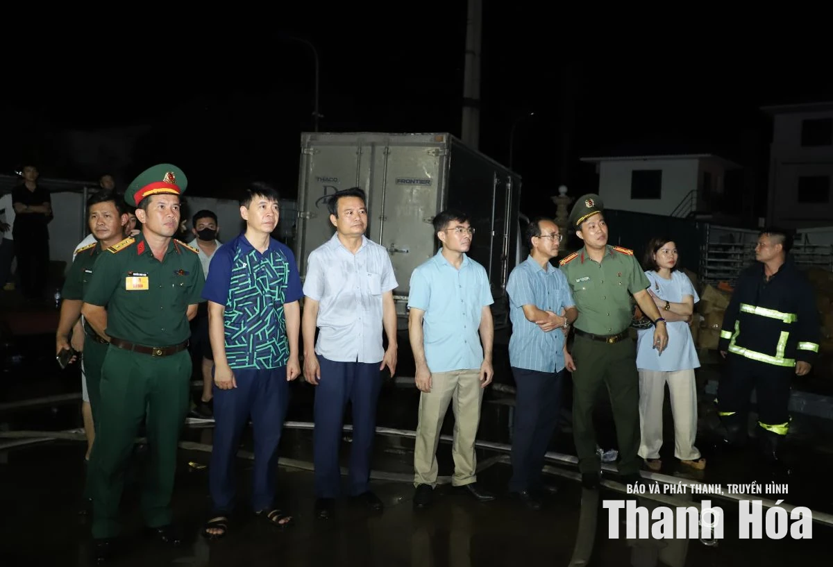 Xuyên đêm ứng cứu vụ hỏa hoạn tại Khu công nghiệp Tây Bắc Ga
