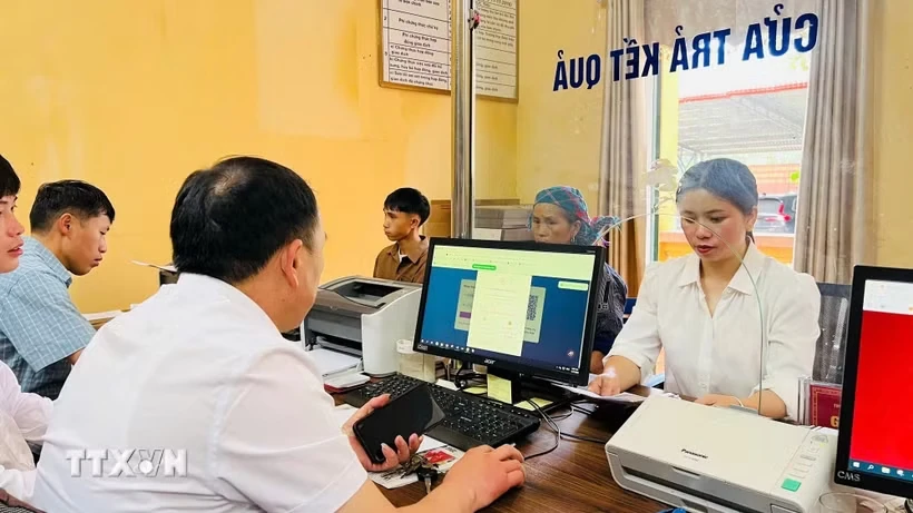 Thực hiện nghiêm 11 Nghị quyết về phân quyền, đơn giản hóa thủ tục hành chính