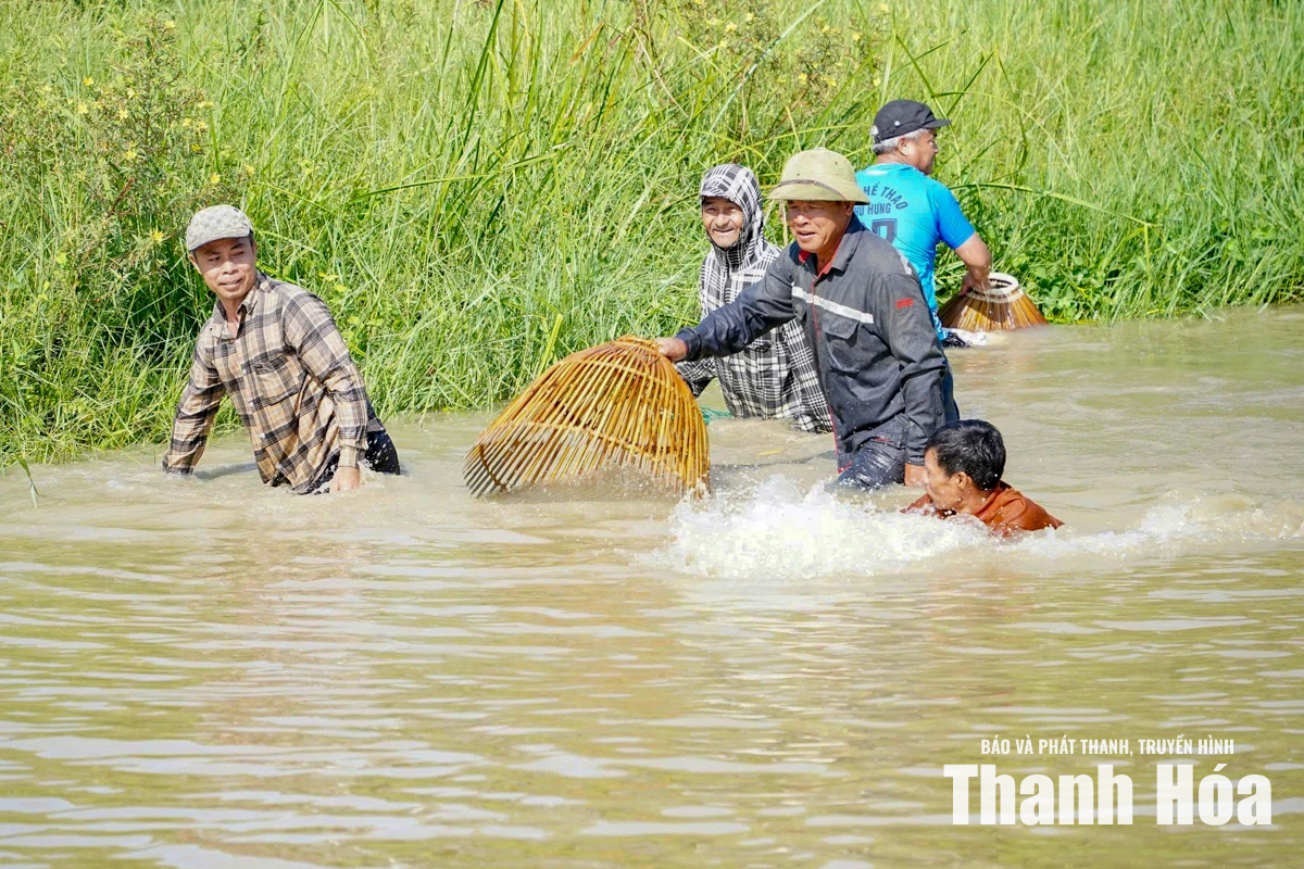 Lễ hội Du lịch Làng Yên Trung: Giữ hồn quê bằng những trò chơi dân gian