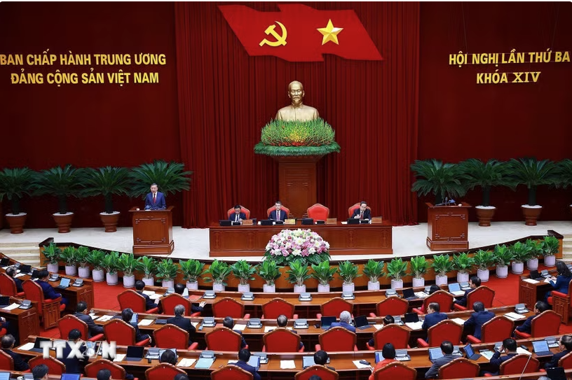 Khai mạc trọng thể Hội nghị lần thứ ba Ban Chấp hành Trung ương Đảng khóa XIV