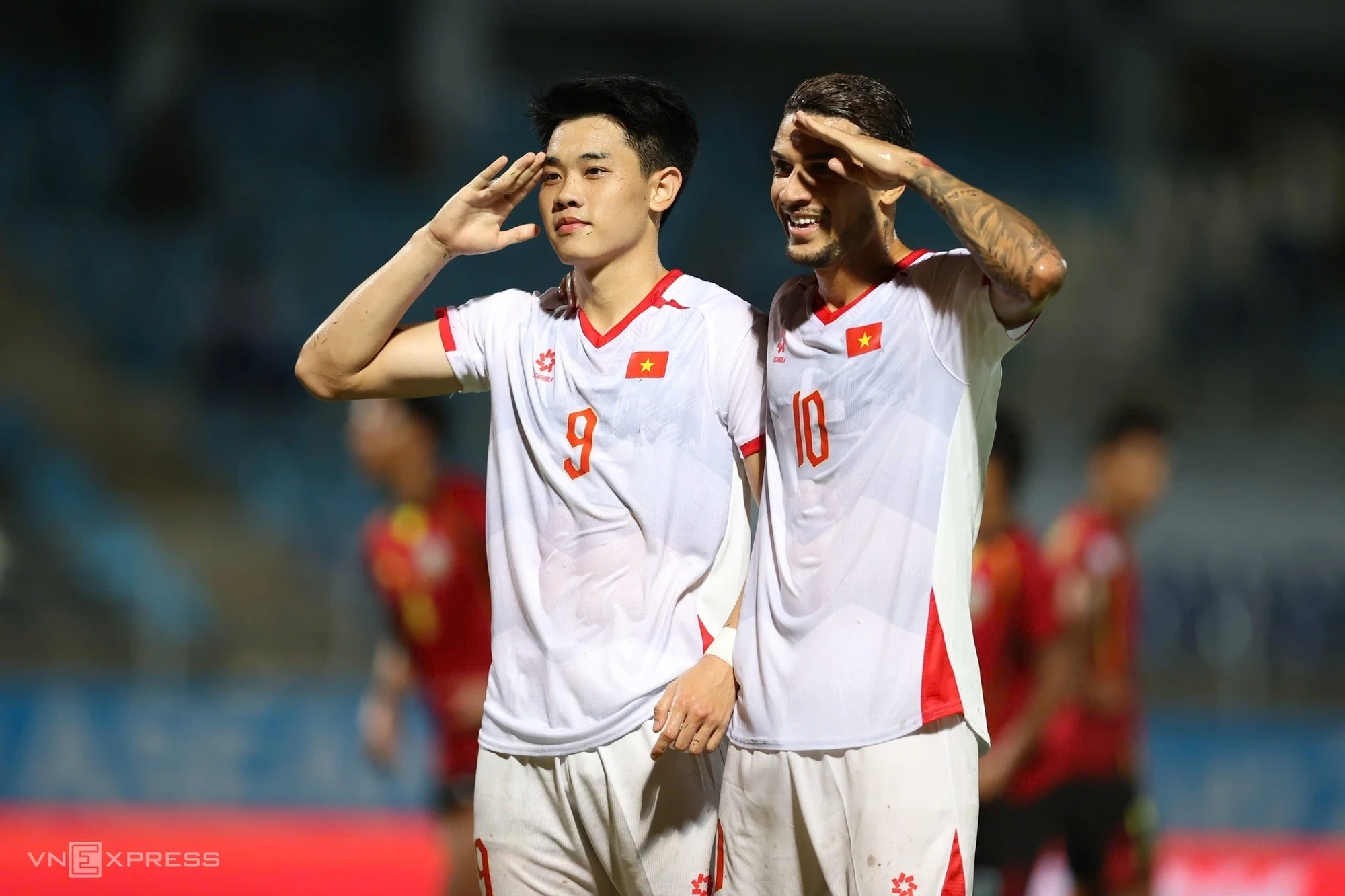Tuyển Việt Nam thắng đậm Timor Leste; Klopp “dọa” rời tuyển Đức ngay trong ngày ra mắt