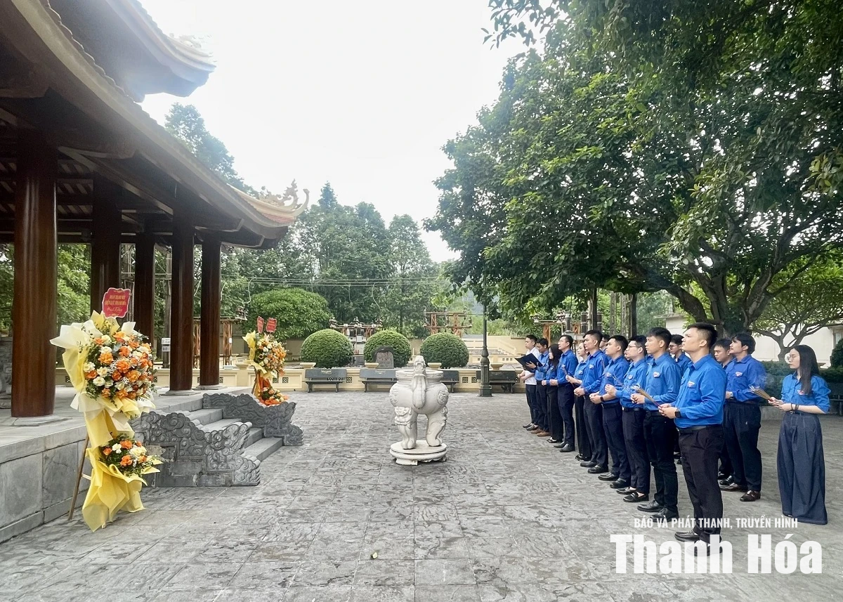 Tuổi trẻ ngành điện tri ân người có công tại Thanh Hóa