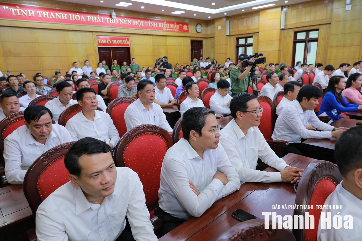 Công bố Quyết định của Ban Bí thư về công tác cán bộ: Đồng chí Tô Anh Dũng giữ chức Phó Bí thư Tỉnh ủy Thanh Hóa
