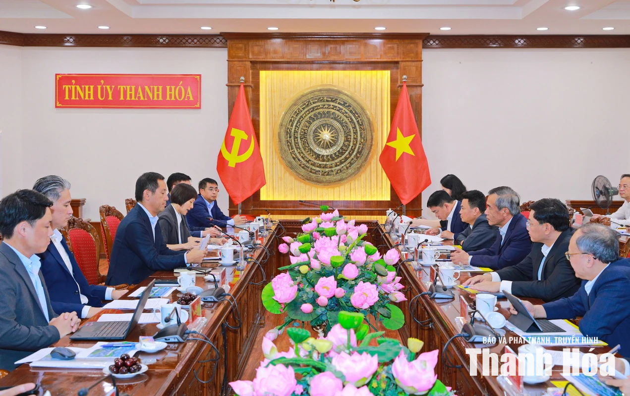 Bí thư Tỉnh ủy Lê Đức Thái tiếp và làm việc với Đoàn công tác của Tập đoàn Sumitomo Corporation