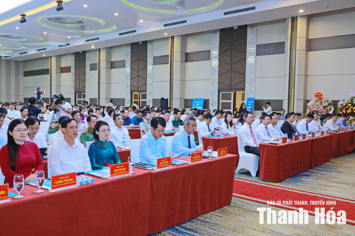 Công bố kết quả Chỉ số năng lực cạnh tranh cấp sở, ban, ngành và địa phương tỉnh Thanh Hóa năm 2025
