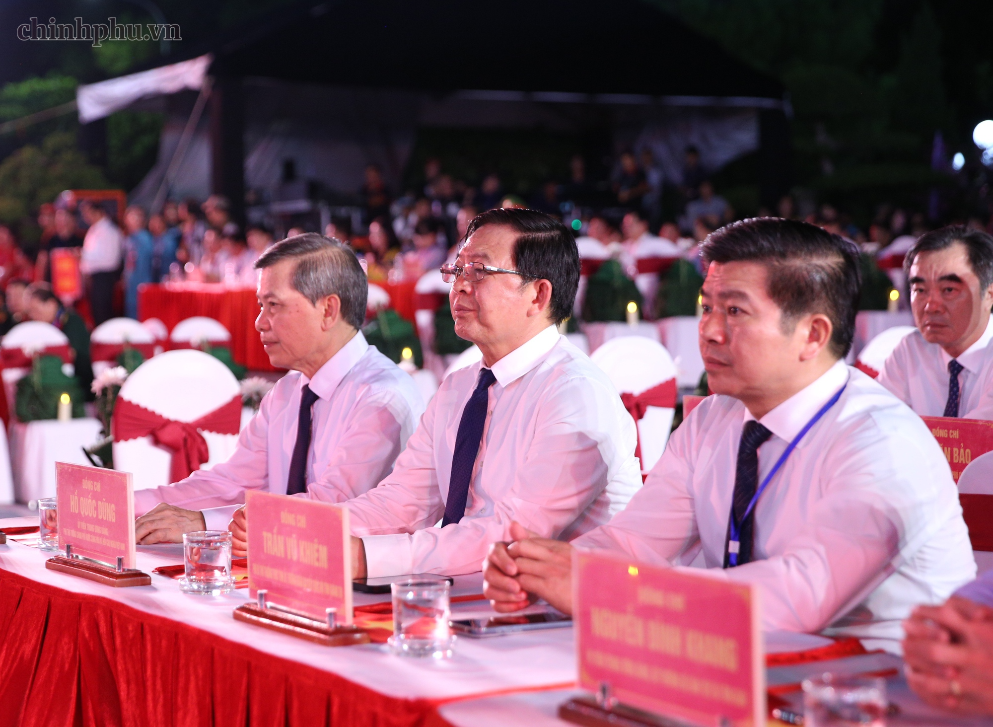Cầu truyền hình “Sao sáng dẫn đường”: Tôn vinh và tri ân sự hy sinh cao cả của các Anh hùng liệt sĩ