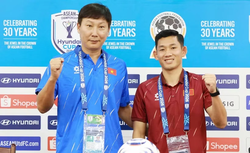 HLV Kim Sang-sik: Tuyển Việt Nam hướng tới chiến thắng để giữ ngôi đầu bảng