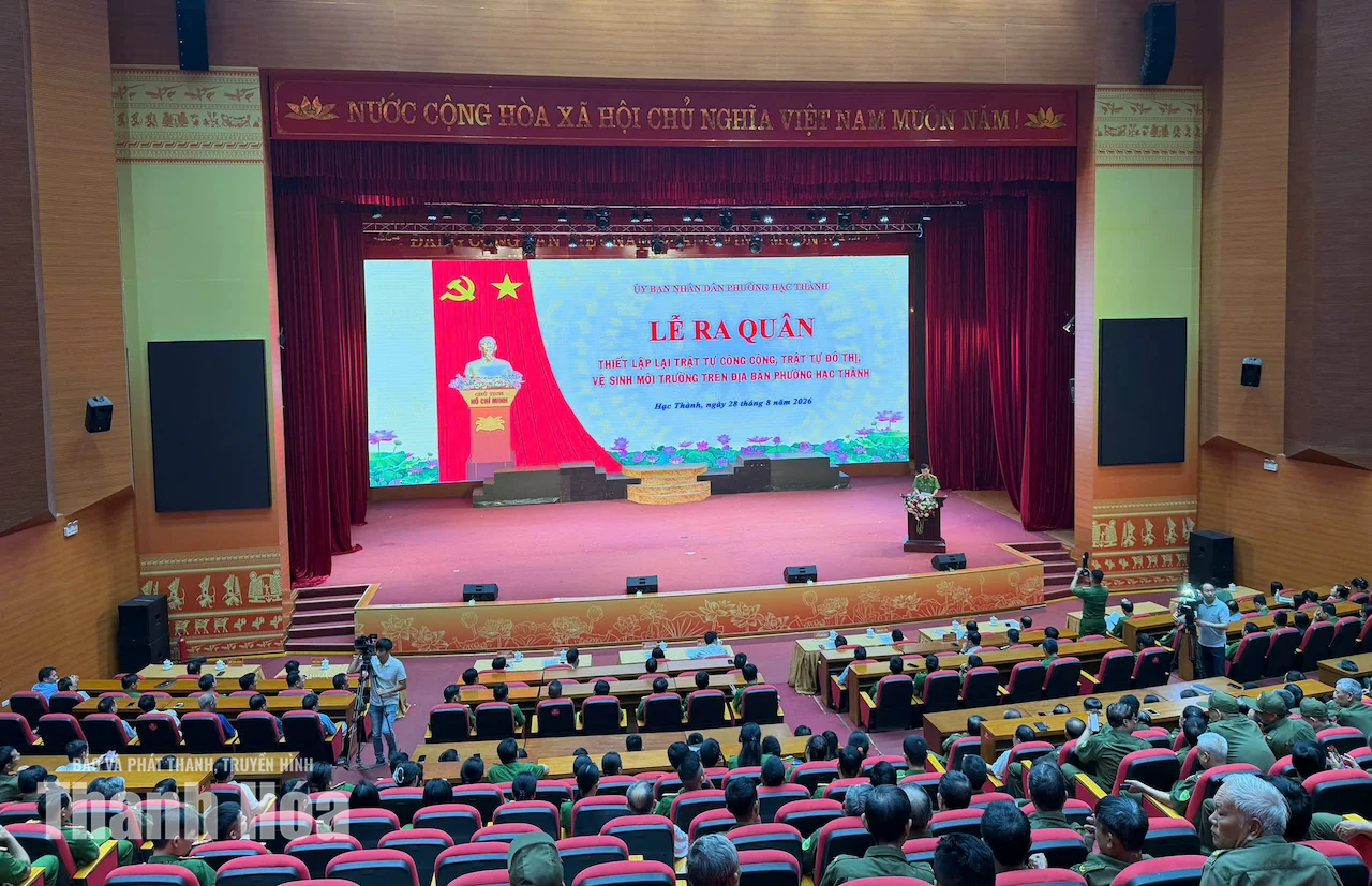 Đồng loạt ra quân thiết lập lại trật tự đô thị, trật tự công cộng