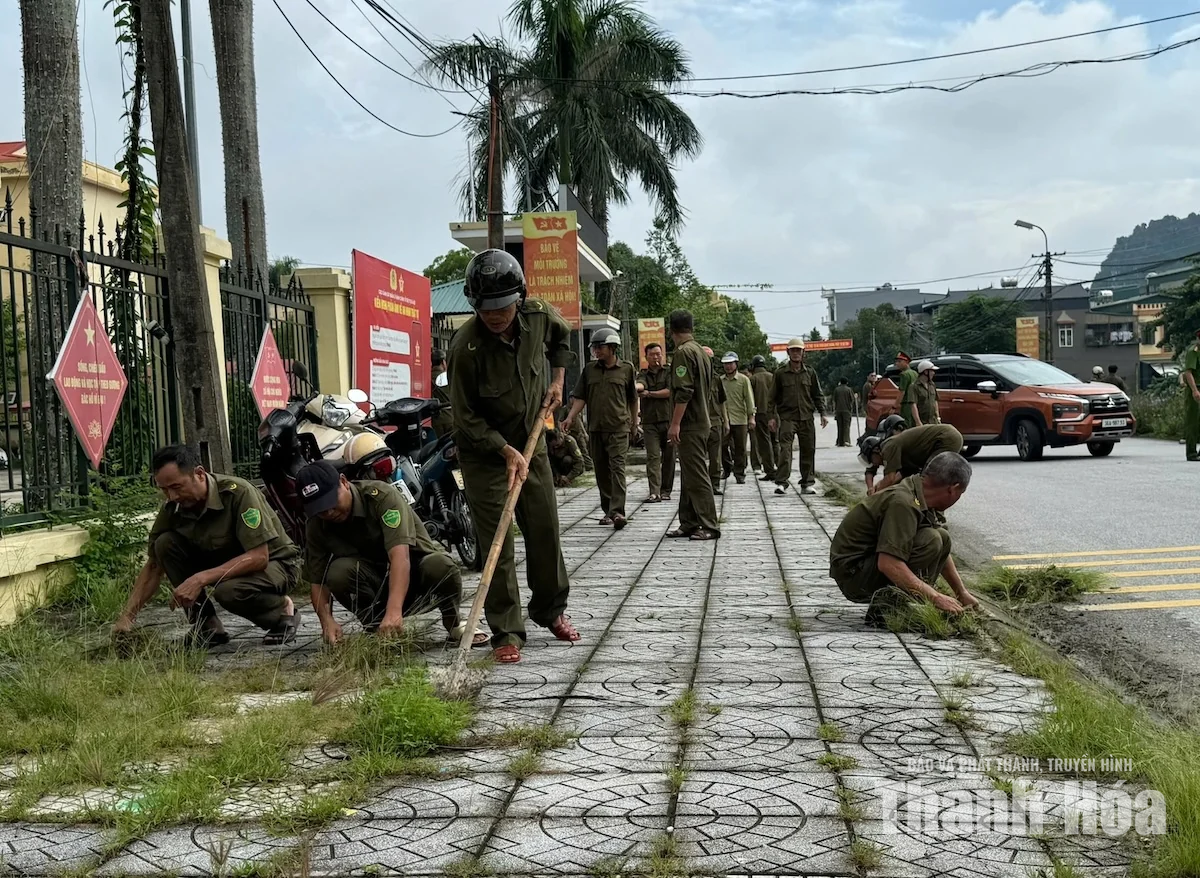 Đồng loạt ra quân thiết lập lại trật tự đô thị, trật tự công cộng