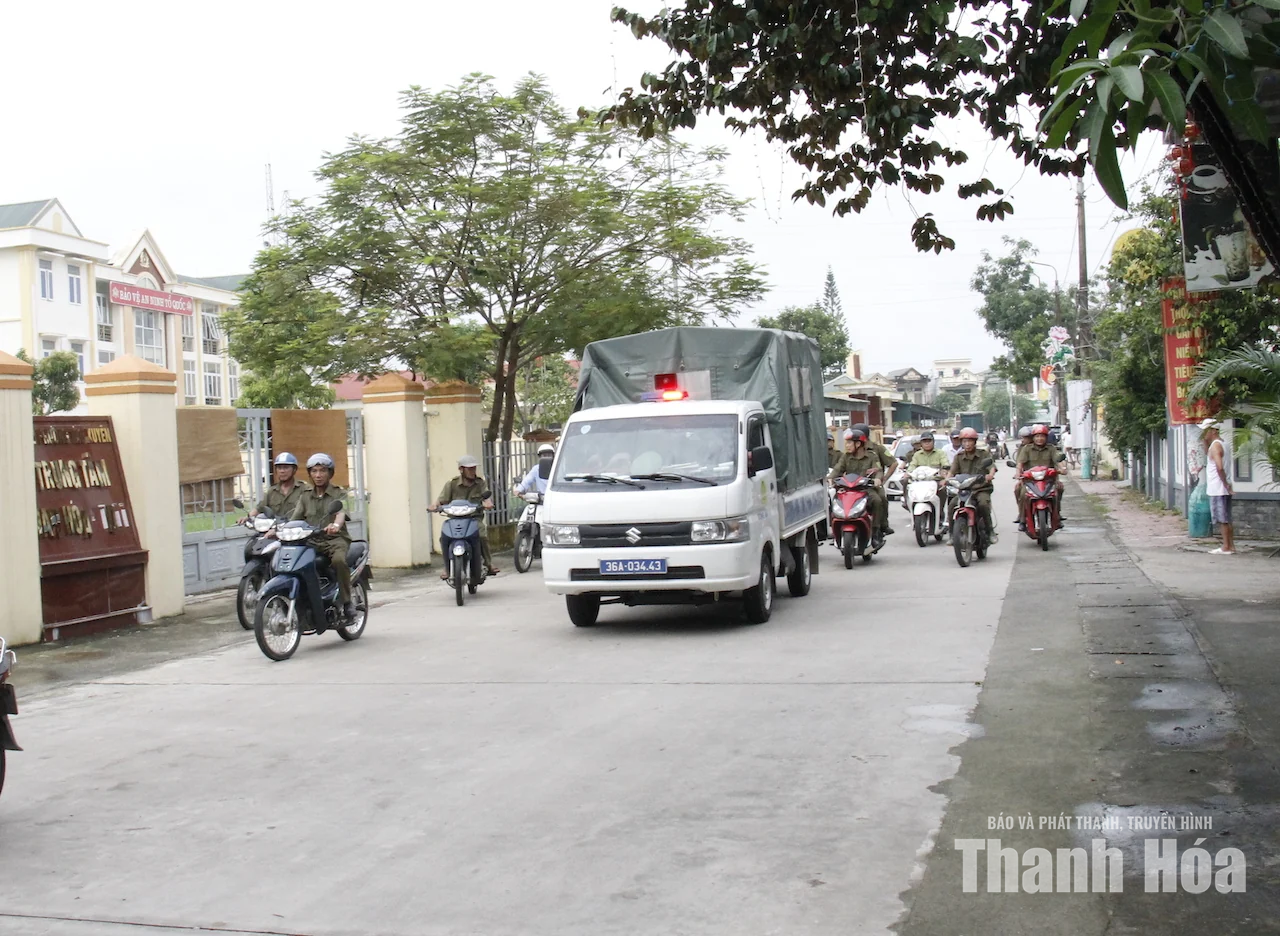 Đồng loạt ra quân thiết lập lại trật tự đô thị, trật tự công cộng