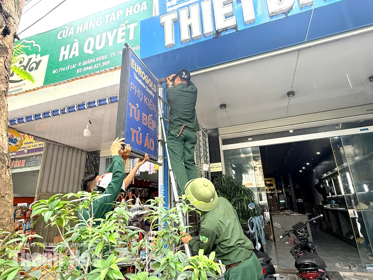 Đồng loạt ra quân thiết lập lại trật tự đô thị, trật tự công cộng