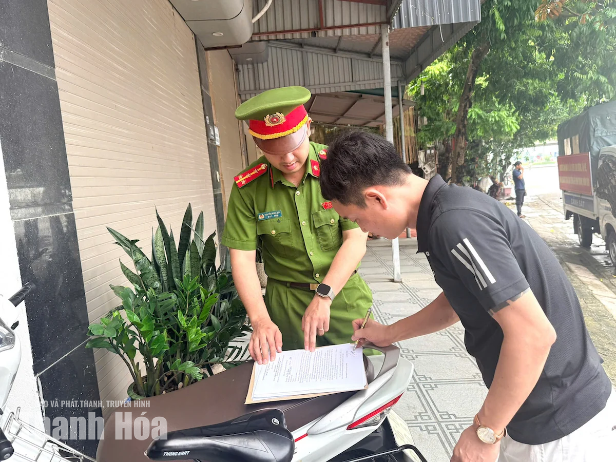 Đồng loạt ra quân thiết lập lại trật tự đô thị, trật tự công cộng