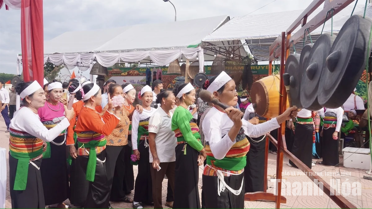 Đánh thức trầm tích Mường cổ bằng du lịch cộng đồng