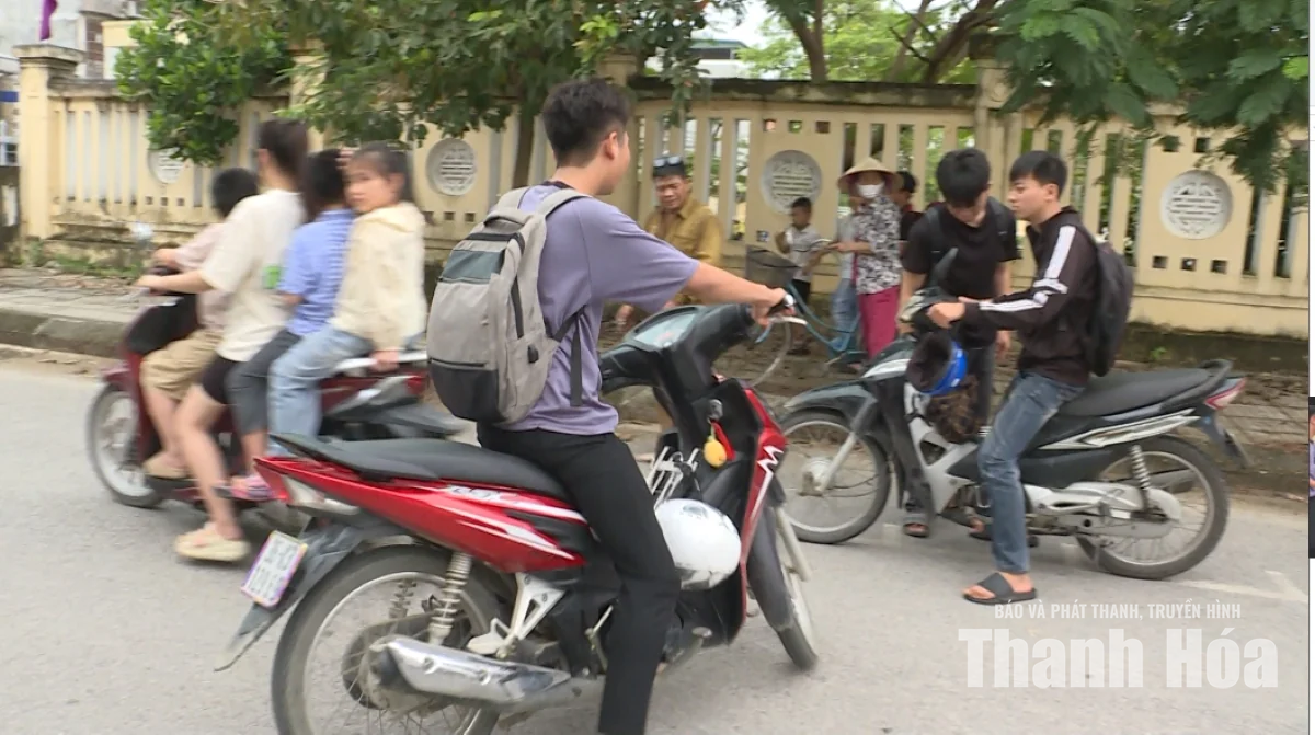 Thiết lập trật tự, kỷ cương ATGT trong năm học mới