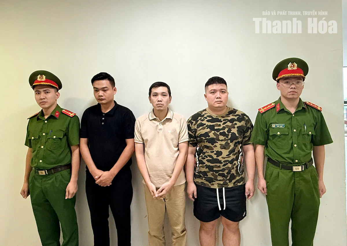 Triệu tập 3 đối tượng liên quan vụ xe cứu thương thu hơn 9 triệu đồng của gia đình bệnh nhân