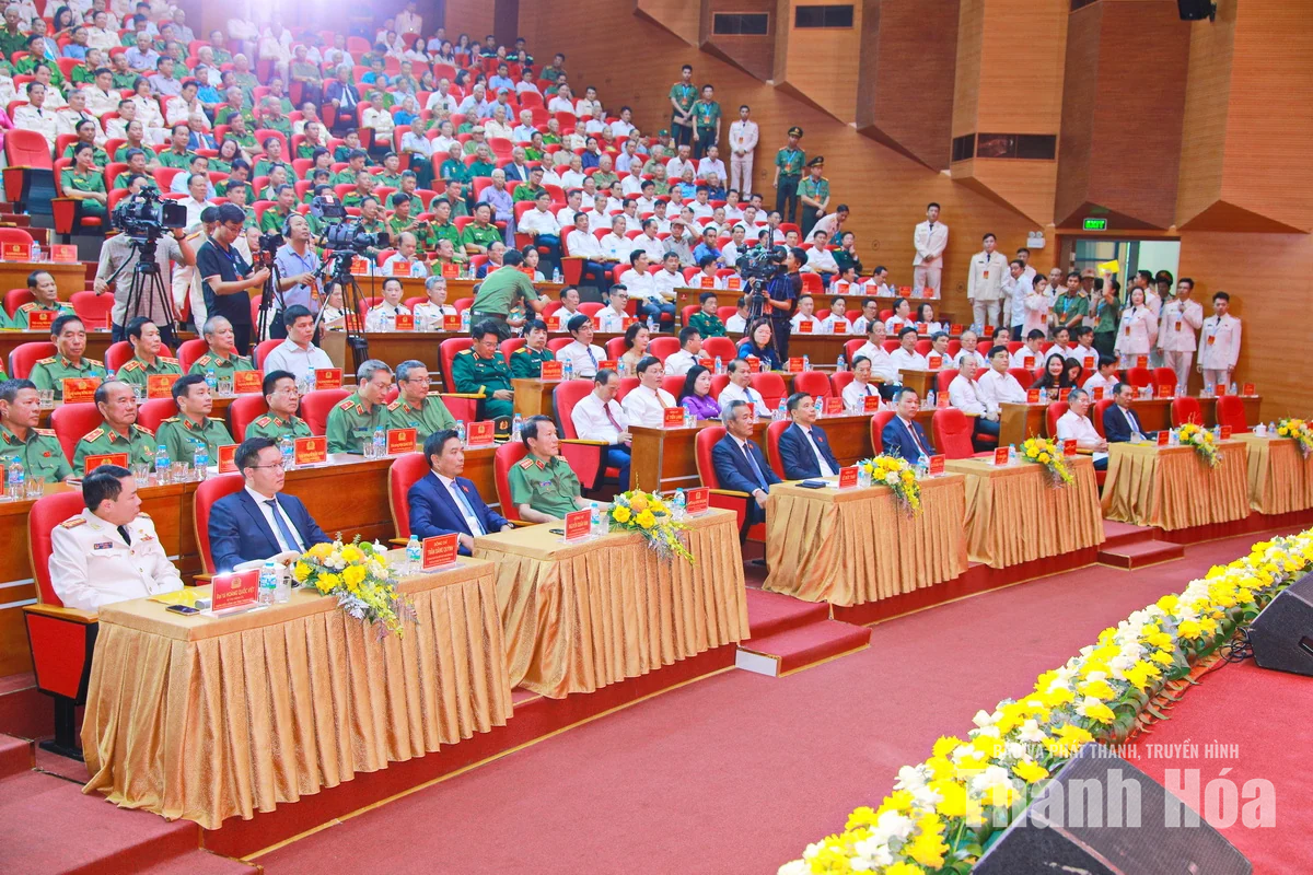 Công an tỉnh Thanh Hóa đón nhận Danh hiệu Anh hùng Lực lượng vũ trang nhân dân trong cuộc kháng chiến chống Mỹ, cứu nước