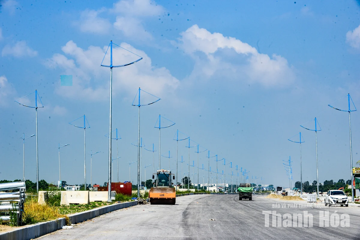Diện mạo đại lộ hơn 2.000 tỷ đồng với 6 làn xe