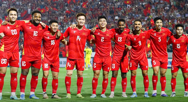 Đội trưởng Thanh Hóa FC sắp có cơ hội đối đầu đội tuyển Việt Nam; MU thắng đậm ngày trở lại Champions League