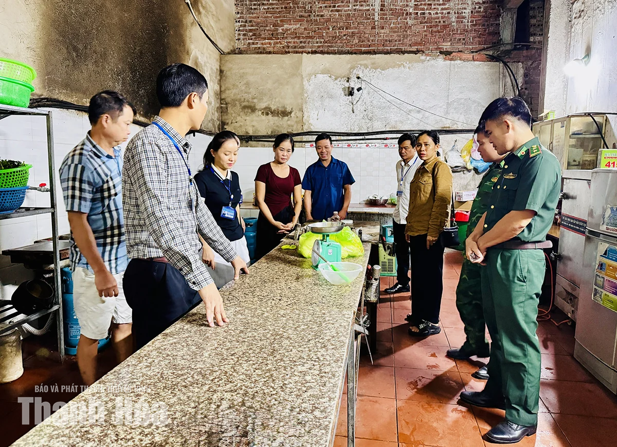 Mường Lát chủ động bảo đảm an toàn y tế phục vụ Chương trình “Biên cương - Đêm hội Trăng rằm”