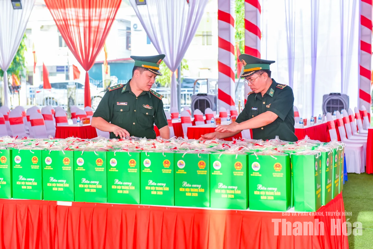 Sẵn sàng cho đêm hội trăng rằm nơi biên cương Mường Lát