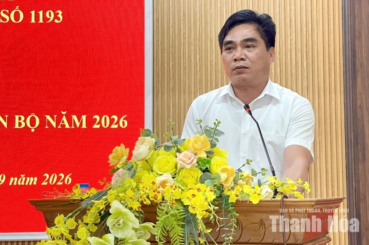 Kiểm tra, giám sát công tác cán bộ đối với Ban Thường vụ Đảng ủy 9 xã
