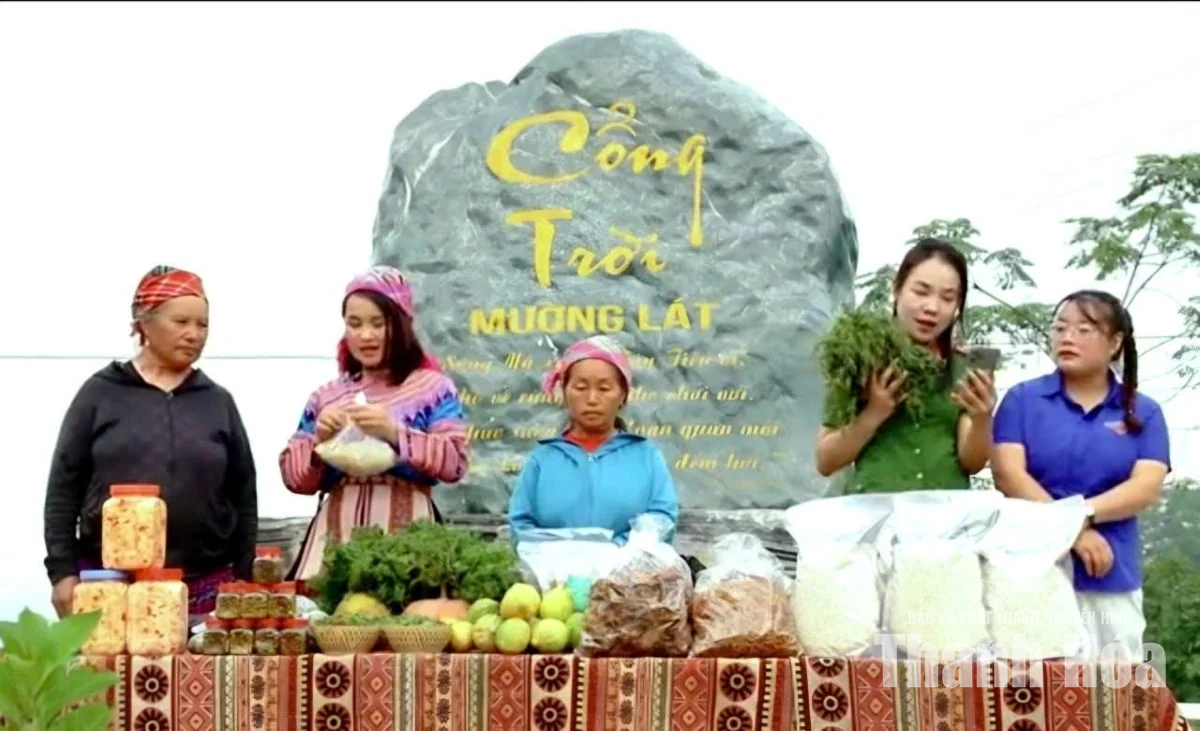 Livestream nông sản ở “Cổng trời”