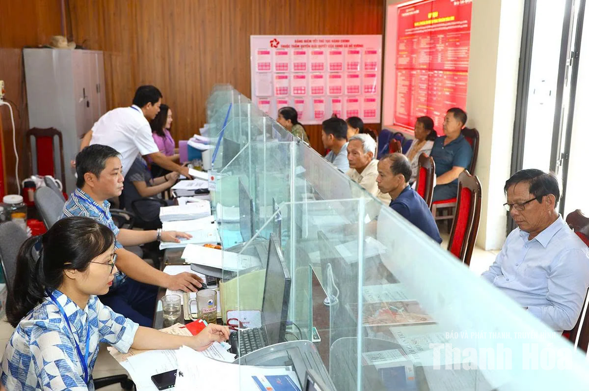 Bất cập trong cấp GCNQSDĐ cho các trường hợp giao đất không đúng thẩm quyền