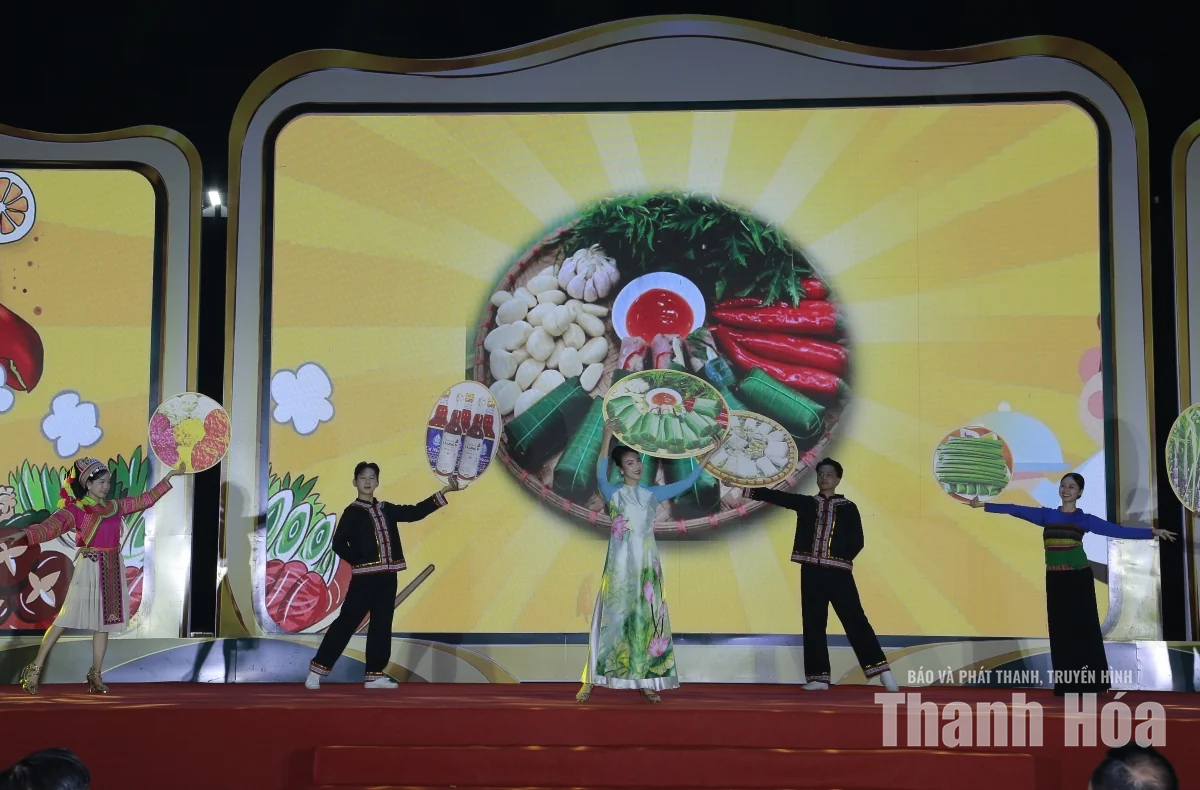 “Đậm bản sắc - Bừng tinh hoa” - Kết nối giá trị văn hóa ẩm thực và phát triển du lịch
