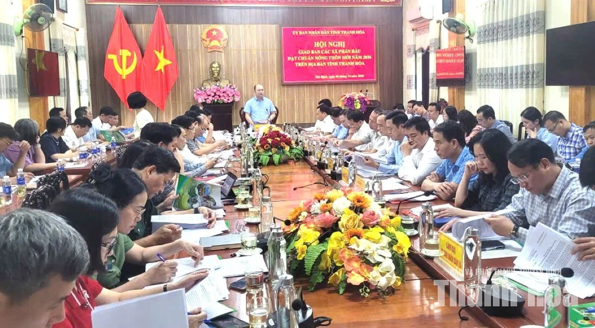 Giao ban các xã phấn đấu đạt chuẩn nông thôn mới năm 2026