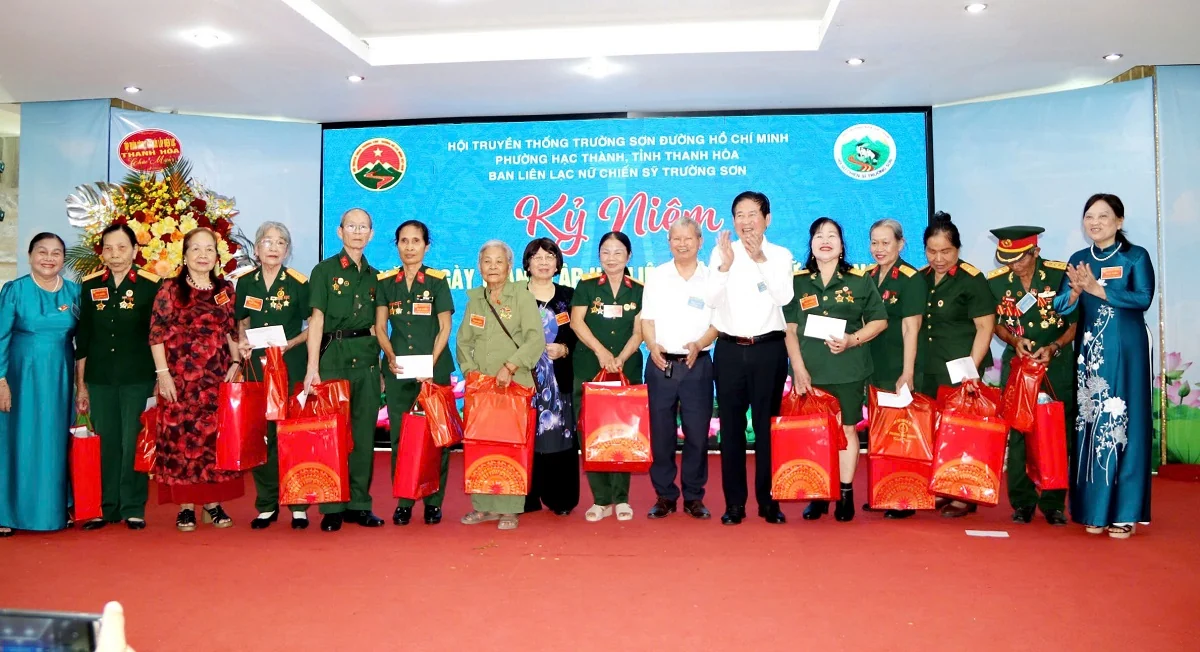 Tiếp tục phát huy truyền thống của phụ nữ Việt Nam và nữ chiến sĩ Trường Sơn