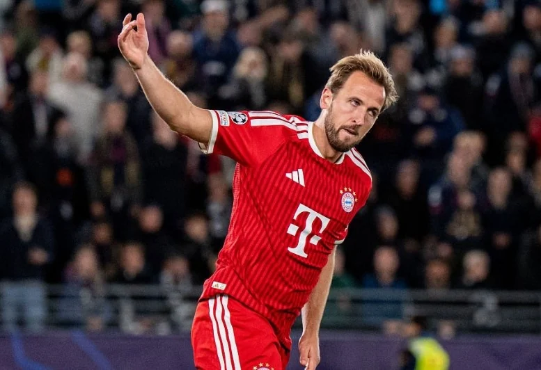 Lịch thi đấu của đội tuyển Việt Nam tháng 11/2026; Man Utd ngã ngựa, Barca và Arsenal đại thắng